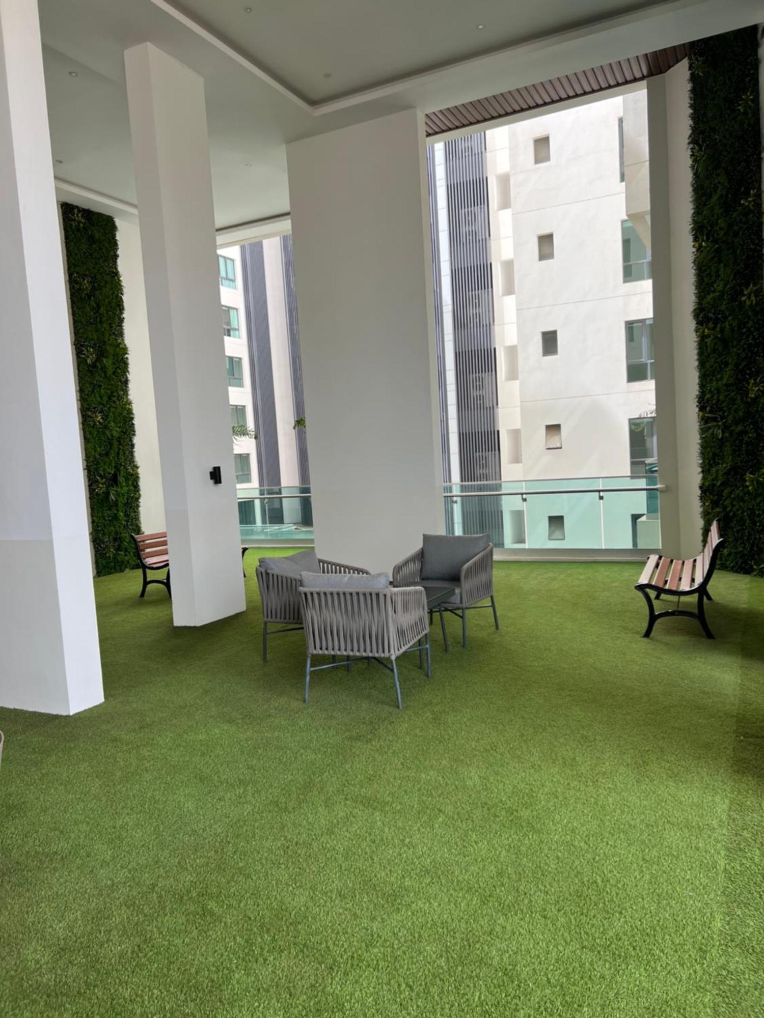 Avec Piscine, 1 Minutes De Appartement Dakar